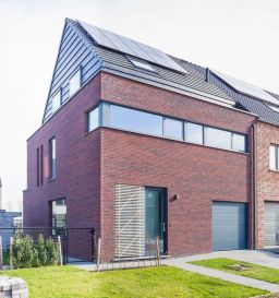 Halfopen Eigentijdse Nieuwbouw Living Home